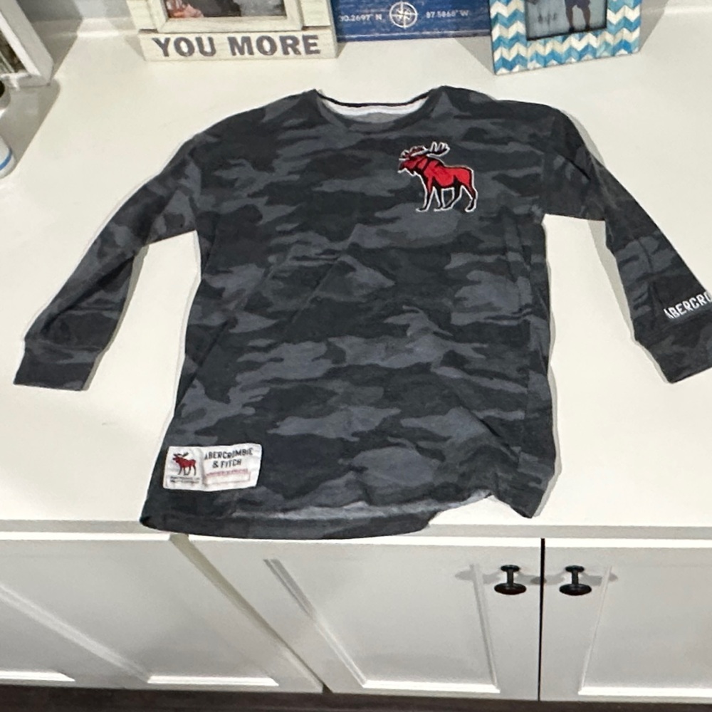 Abercrombie kids Camouflage Long Sleeve Shirt